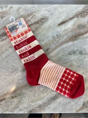 nwt crew socks one pair stretchy fun colorful